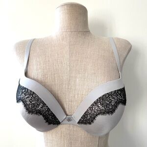 Victoria's Secret “Fabulous” Push-Up Black Lace and Silver Bra